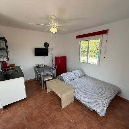 Leviosa Located In Quiet Area With Pool! Villa *