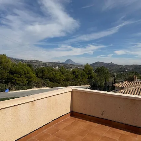 فيلة Leviosa Located In Quiet Area With Pool! Aigues